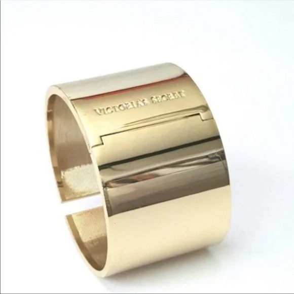 VICTORIA SECRET GOLD AND RHINESTONE ROCKSTUD CUFF BRACELET- NEW IN BOX - Picture 3 of 8